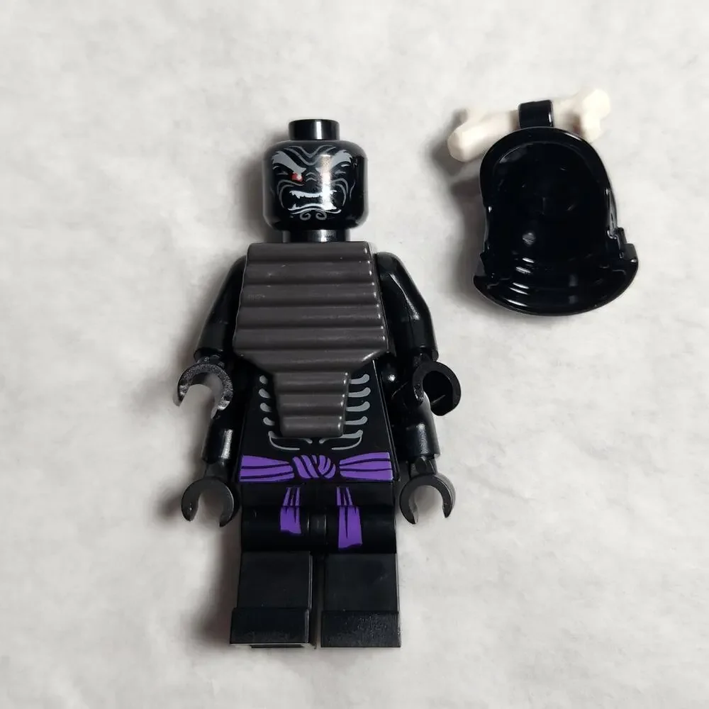 Lego Ninjago Lord Garmadon Minifigure With White Bone & 4 Swords Pre-owned - Picture 3 of 4